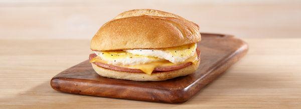 Turkey bacon,egg and cheese sandwich