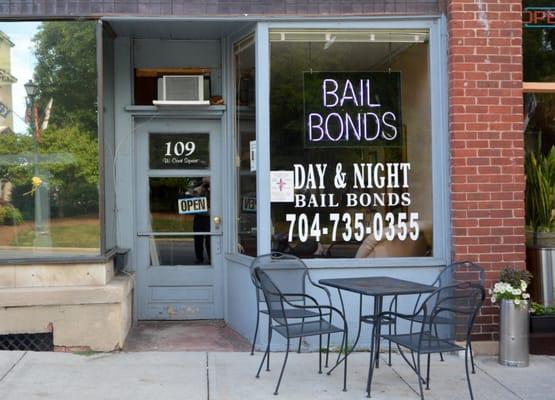 Day & Night Bail Bonds