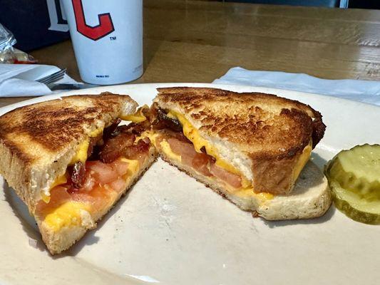 The Hilltopper (grilled cheese with tomatoes and bacon)