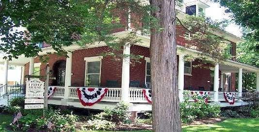 Lititz House, front