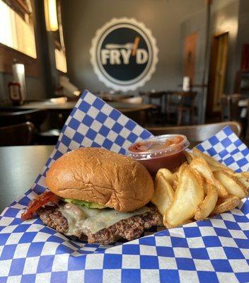 A burger and fries place in Huntingburg that hits the spot.