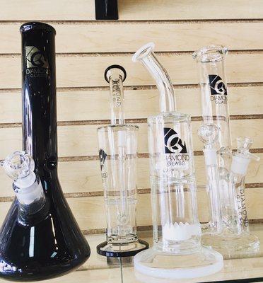 Diamond glass bongs