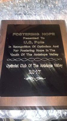 plaques and trophies engraving in house