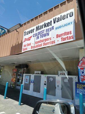 Traver Market Valero