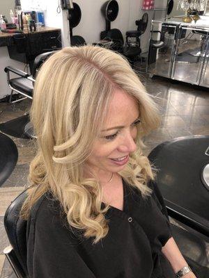 Keeping it cool! Base and highlights (Hair by Shula)