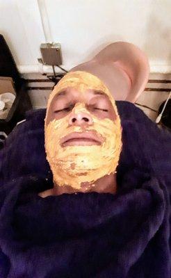 Ayurvedic facial massage