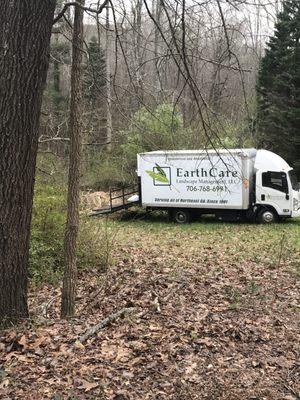 EarthCare dumps your yard waste (and trash) in a local residential area rather than disposing of it properly. Please don't use this company.