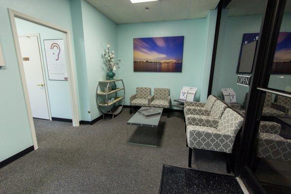 Memphis Audiology sitting area