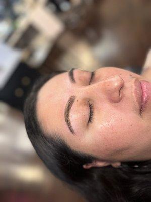 Henna Brow tinting and eyebrow threading!