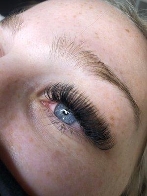 Volume lash extensions