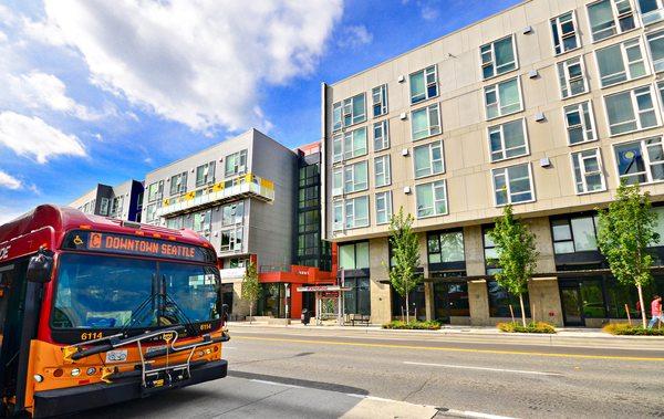 Aura West Seattle Apartments