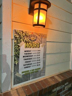 Store hours