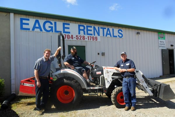 Come see our machine rentals and borrow a forklift, backhoe, trencher, bobcat, or any other tool from Eagle Rentals today.