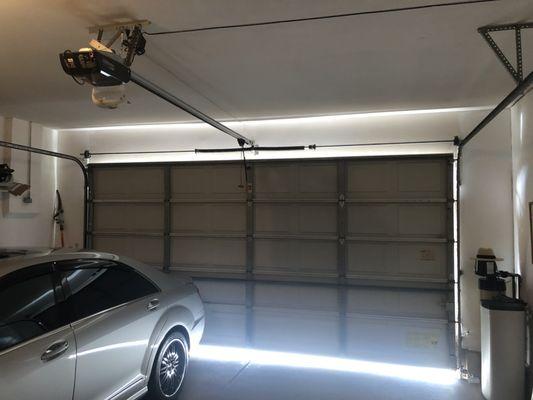 ZZ Garage Doors