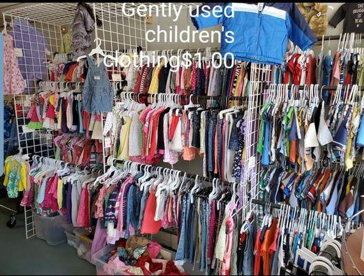 Helpful hearts community closet