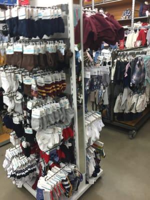 Bellingham Old Navy -- Charles River Centre : 253 Hartford Avenue / Route 126, Bellingham         Interior