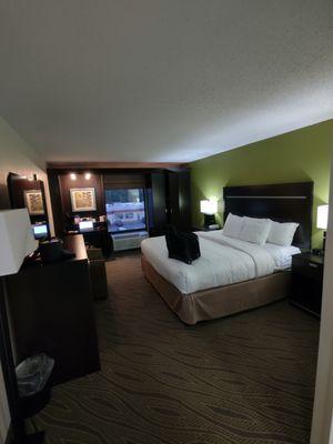 Holiday Inn Express & Suites Cadillac