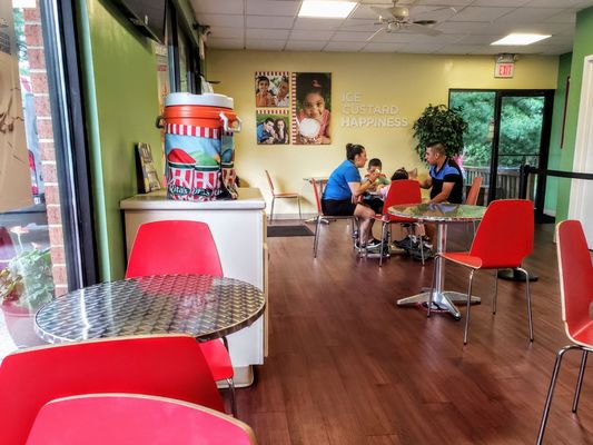 Seating Area at Rita's Mt. Airy