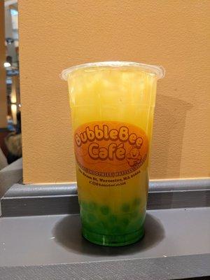 Mango dreamsicle w/ kiwi popping boba