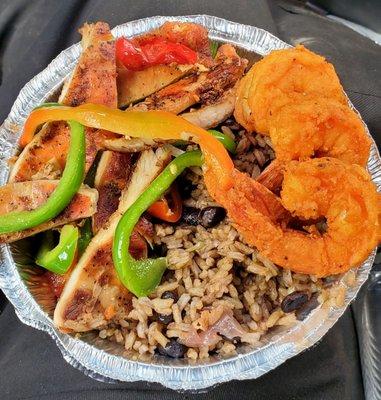 Grilled chicken with fried peppers and fried shrimps over rice and beans. I like how you can mix and match different items.