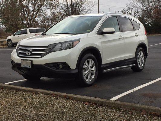 The 2014 CR-V EXL that Reese Rosenow sold us.