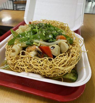 Seafood crispy noodle