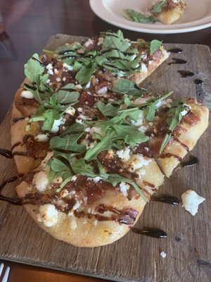 Fig, bacon, goat cheese flatbread!