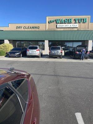 Wash Tub Laundry