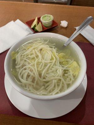 Sopa de Pollo Con Verdura / Chicken Noodle Soup Chifa Style