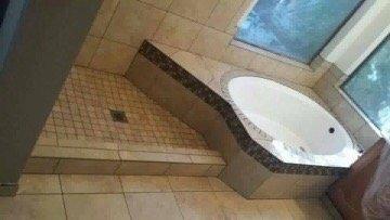 Bathtub and shower tiling