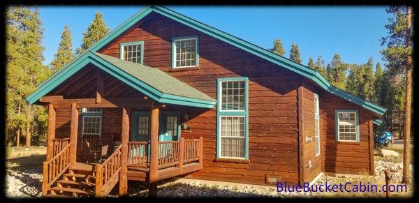 View of porch at Blue Bucket 4A.  https://www.bluebucketcabin.com