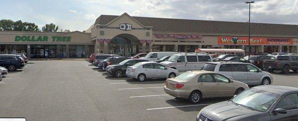 INSIDE WESTERN BEED AND PLANET FITNESS SHOPPING CENTER HUGE SELECTION ON WINE & SPIRITS