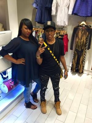 Dej Loaf stopped by and check us out! Really a sweet person! Thanks Hun!