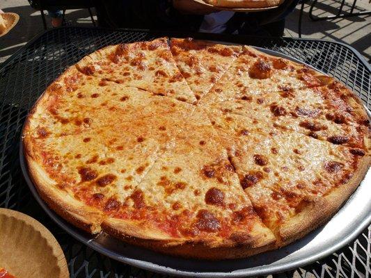 Cheese pizza