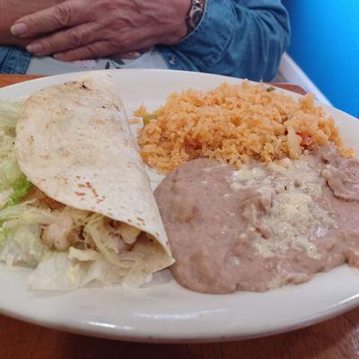 Shrimp taco, rice & beans