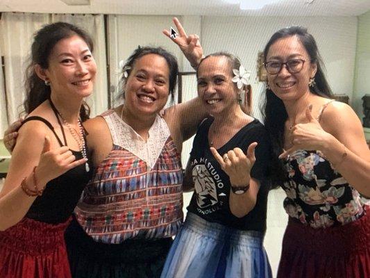 Ilima Hula Studio welcomes China  Cindy & Jenny 2019. With Alaka'i Rhonda Ibarra Higa and Kako'o Nalani Macariola