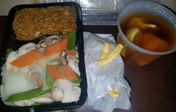 Moo Goo Gai Pan Fried Rice & Wonton soup