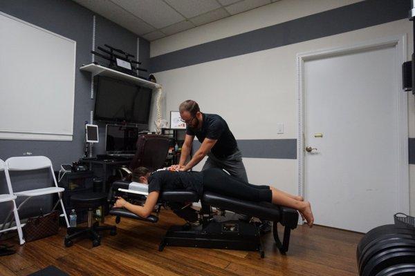 Motorized traction table comfortably helps to decompress the spine and decrease nerve pain