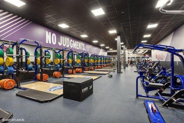 Crunch Fitness - St. Pete Northeast