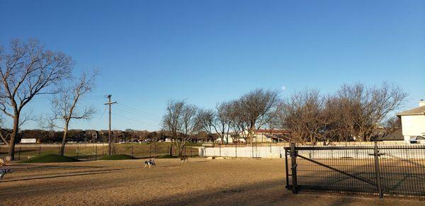 Looking out toward the W side of this park