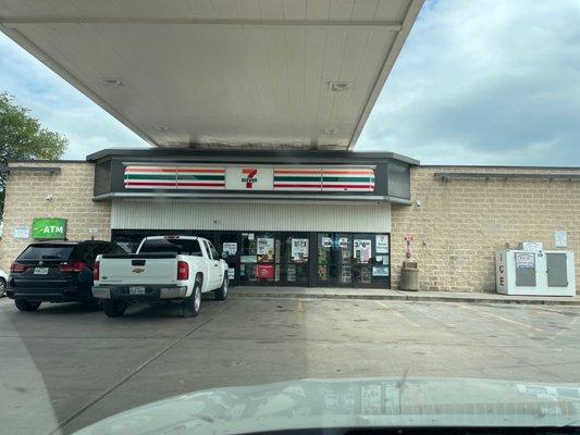 7-Eleven