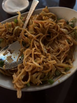 Chilli garlic noodles