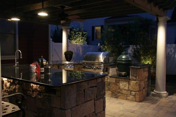 Outdoor Kitchens