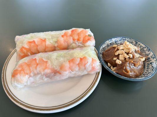 Spring rolls (goi cuon)