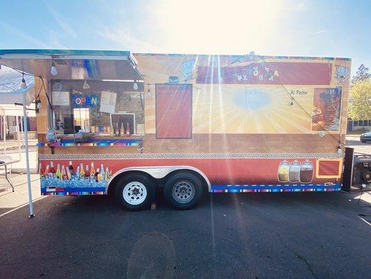 Taco Truck!  Mexican food! Highway 65 in Wheatland, Ca.