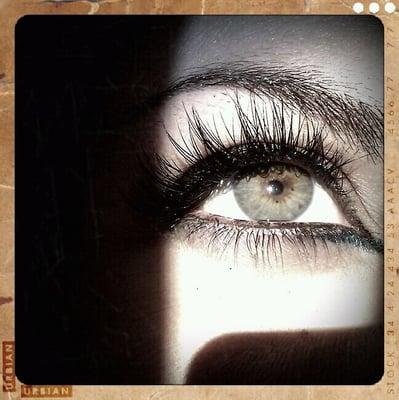 Love my lashes, just need to work on my eyebrows now hahaha!!!  LOVE Lisa!!!  XOXOXO