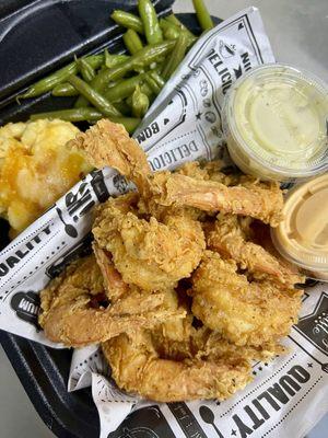 Crispy shrimp with four cheese MAC & cheese and garlic green beans.