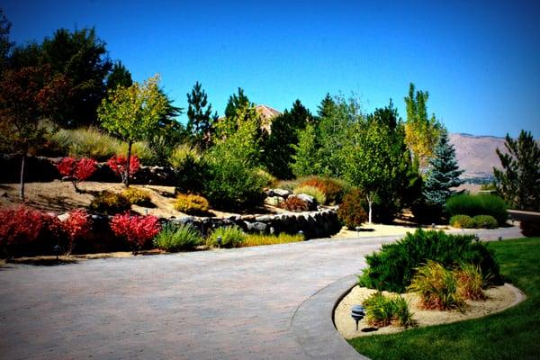 Oakcrest Landscaping & Irrigation, Inc.