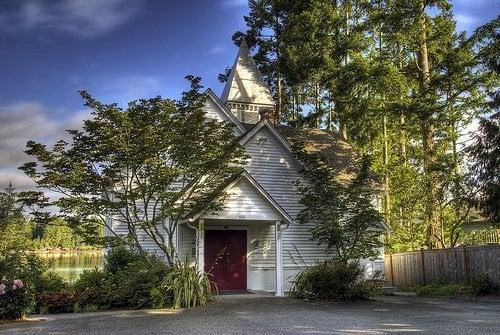 The Chapel on Echo Bay