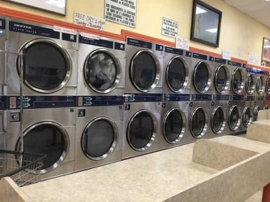 Dryers: $0.25/12 min and big dryers $0.25/7 min